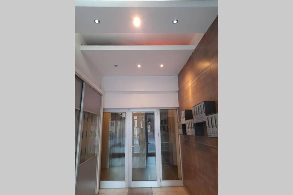 Centar One Apartmant Escópia Exterior foto